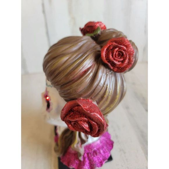 Cinco de Mayo skeleton woman bust animated head Rose Halloween prop - Picture 5 of 12